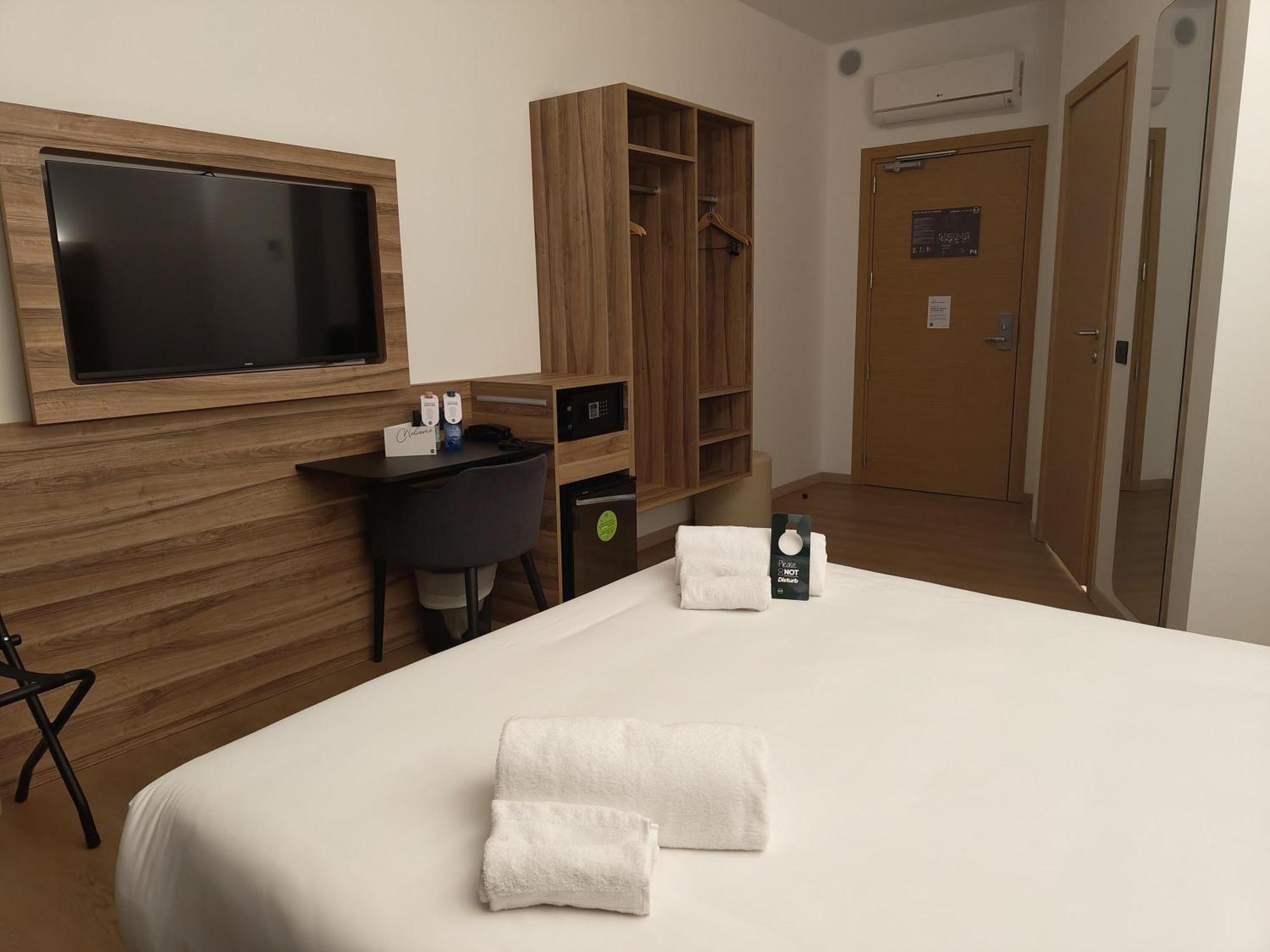 B&B Hotel Prato City Center 外观 照片